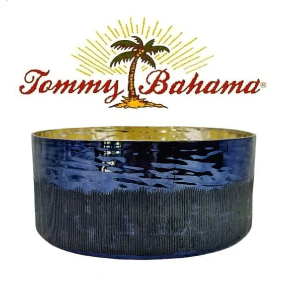 Tommy Bahama Evergreen Candle Antique Sapphire Blue Glass 6 Wick Fir Pine Cedar - Picture 1 of 6